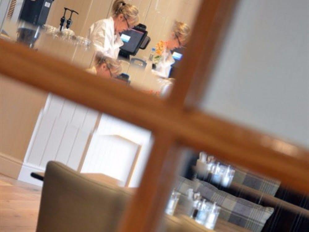 Escrick The Black Bull Inn المظهر الخارجي الصورة